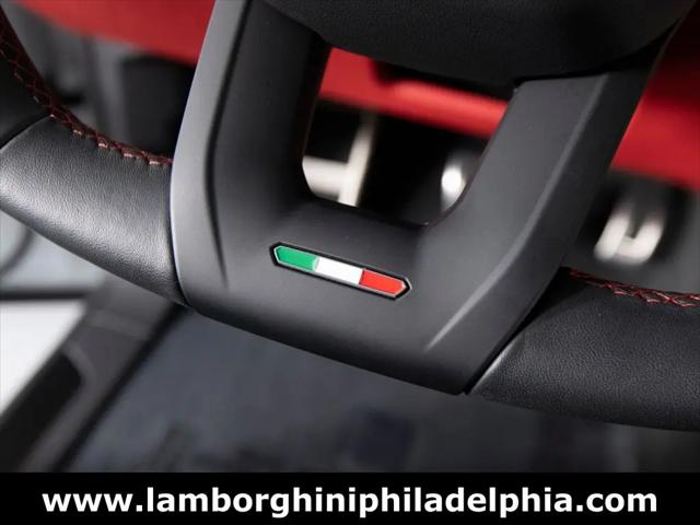 2024 Lamborghini Urus S