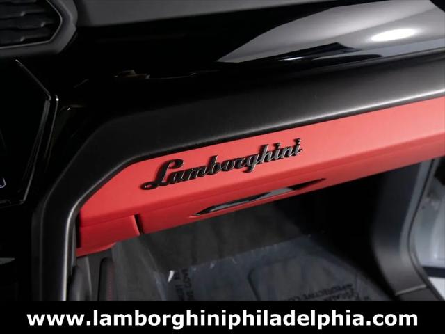 2024 Lamborghini Urus S