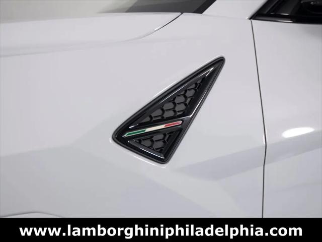 2024 Lamborghini Urus S