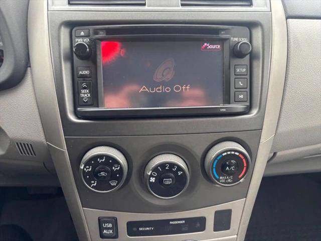 2013 Toyota Corolla LE