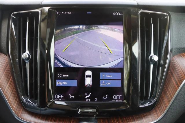 2021 Volvo XC60 T6 Momentum