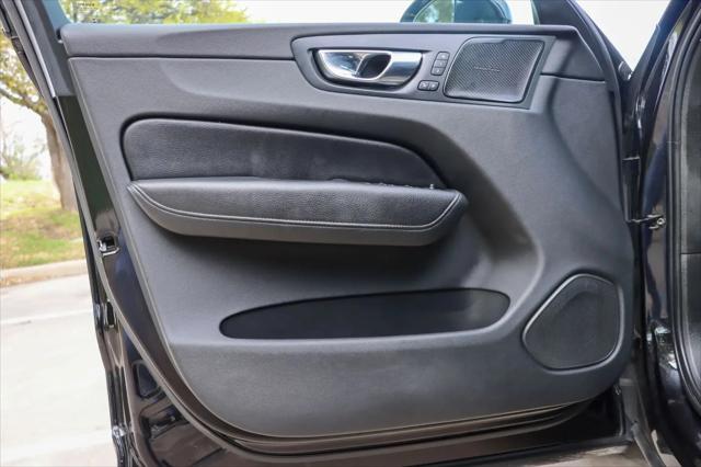2021 Volvo XC60 T6 Momentum