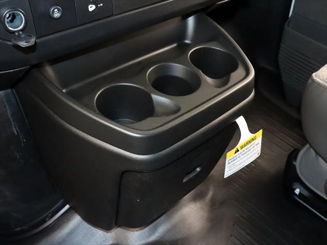 2026 Chevrolet Express Cargo Van 2500 Regular Wheelbase, WT, RWD