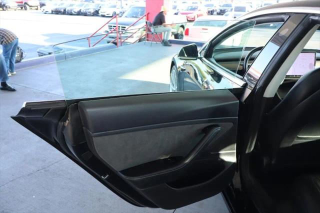 2019 Tesla Model 3 Performance