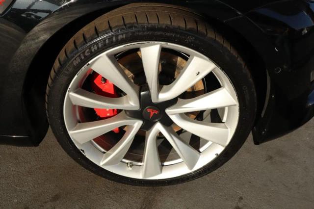 2019 Tesla Model 3 Performance
