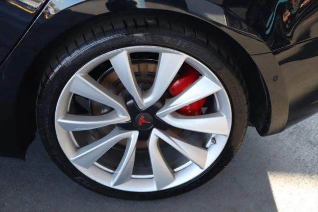 2019 Tesla Model 3 Performance