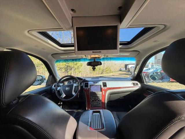 2014 Cadillac Escalade ESV Luxury