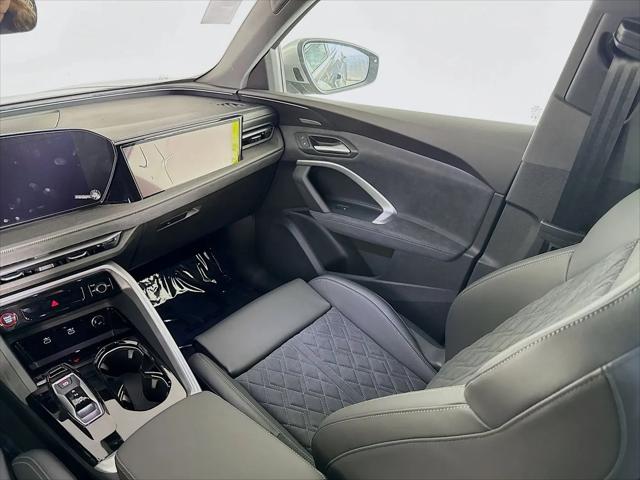 2026 Audi SQ5 Premium Plus TFSI quattro S tronic