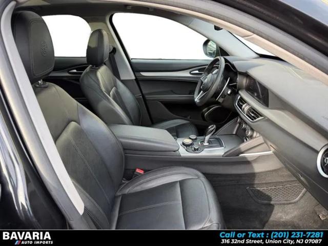 2018 Alfa Romeo Stelvio Sport AWD