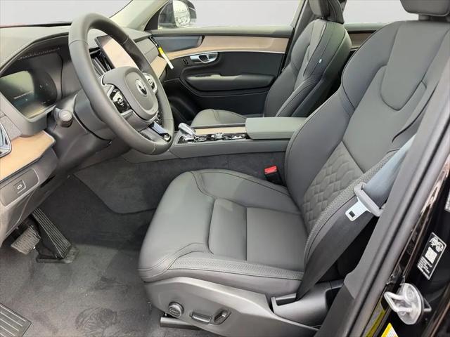 2026 Volvo XC90 Plus, B6 AWD Gas (mild hybrid), Gasoline, Bright, 7 Seats