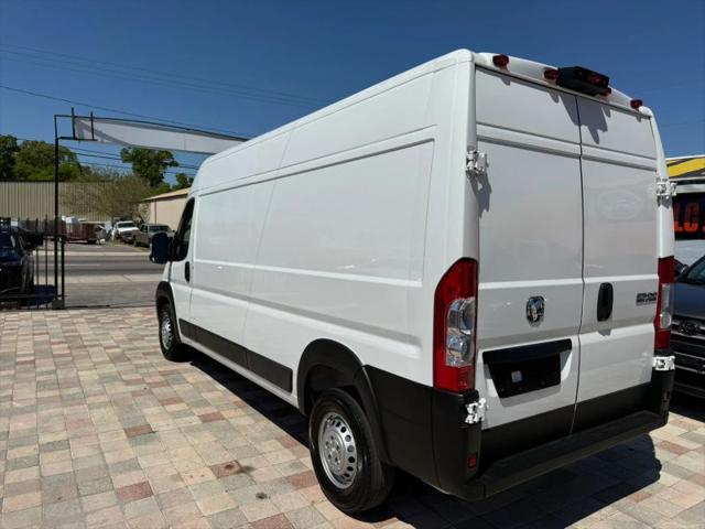 2025 Ram ProMaster 2500 Cargo Van Tradesman High Roof 159" WB w/Pass Seat