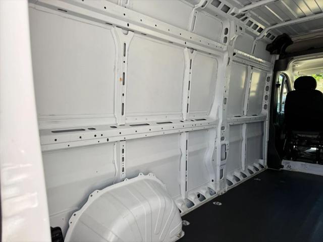 2025 Ram ProMaster 2500 Cargo Van Tradesman High Roof 159" WB w/Pass Seat