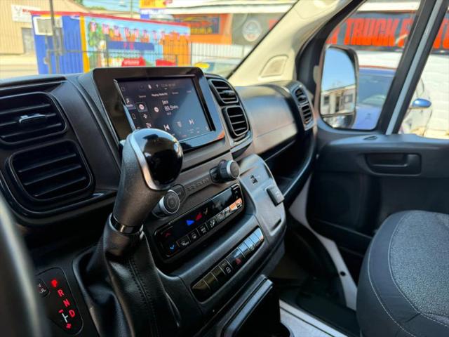 2025 Ram ProMaster 2500 Cargo Van Tradesman High Roof 159" WB w/Pass Seat