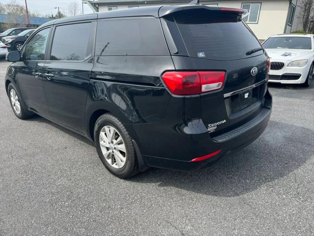 2016 Kia Sedona L
