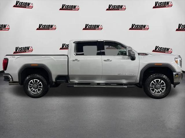 2022 GMC Sierra 3500HD 4WD Crew Cab Standard Bed SLT
