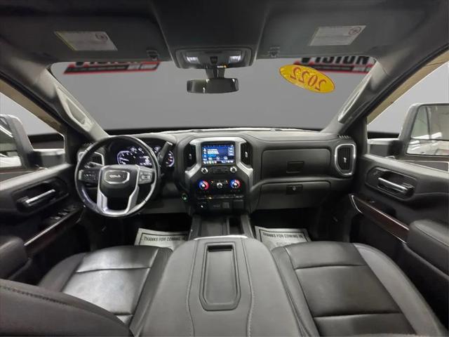 2022 GMC Sierra 3500HD 4WD Crew Cab Standard Bed SLT