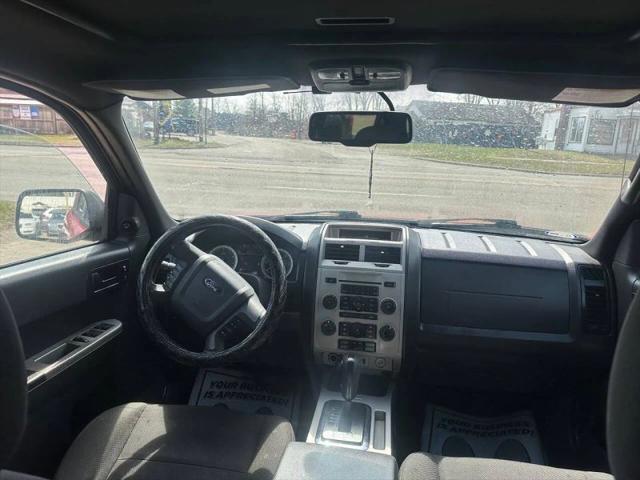 2009 Ford Escape XLT
