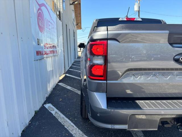 2025 Ford Maverick Lobo Standard