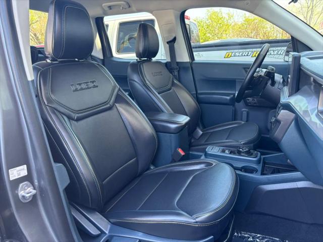 2025 Ford Maverick Lobo Standard