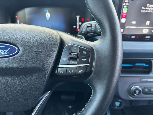 2025 Ford Maverick Lobo Standard