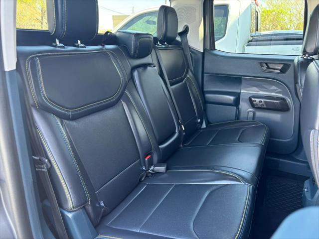 2025 Ford Maverick Lobo Standard