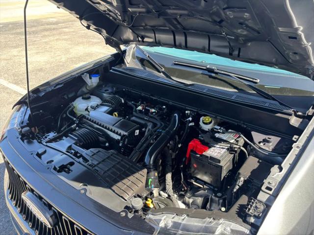 2025 Ford Maverick Lobo Standard