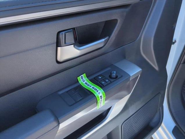 2026 Toyota Tundra SR5 CrewMax 5.5' Bed