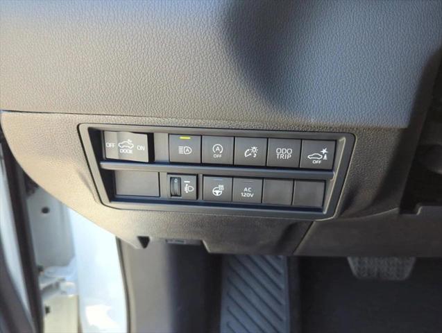 2026 Toyota Tundra SR5 CrewMax 5.5' Bed
