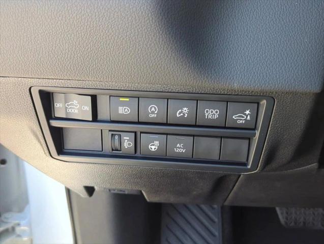 2026 Toyota Tundra SR5 CrewMax 5.5' Bed