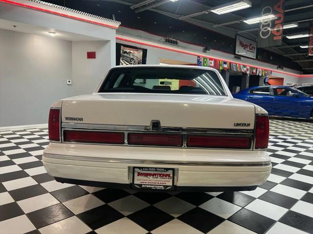 1997 Lincoln Town Car Executive