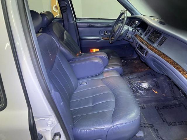 1997 Lincoln Town Car Executive