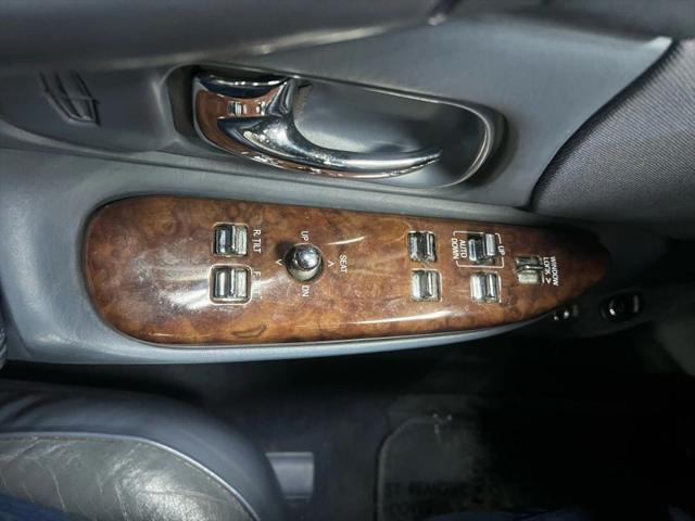1997 Lincoln Town Car Executive