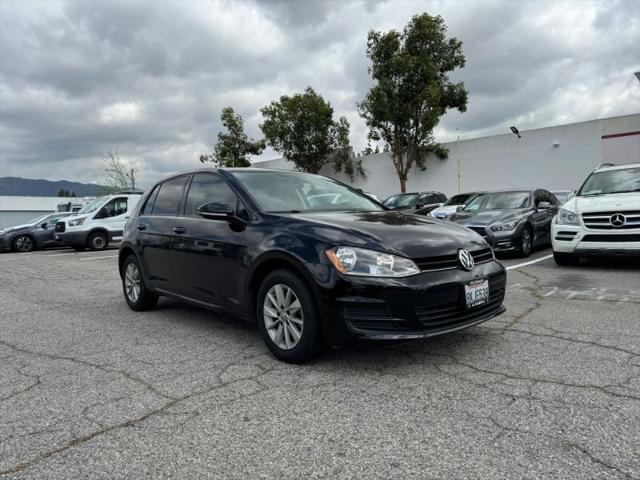 2016 Volkswagen Golf TSI S 4-Door