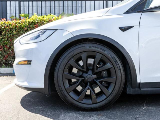 2022 Tesla Model X Dual Motor All-Wheel Drive