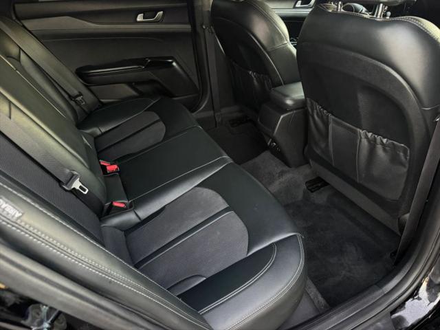 2022 Kia K5 GT-Line