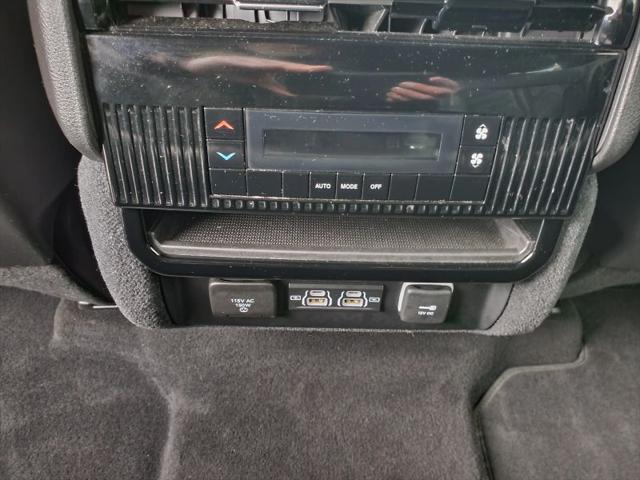 2023 Jeep Wagoneer Series II 4x4
