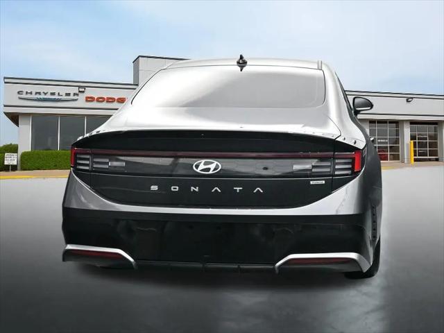 2025 Hyundai Sonata Hybrid SEL