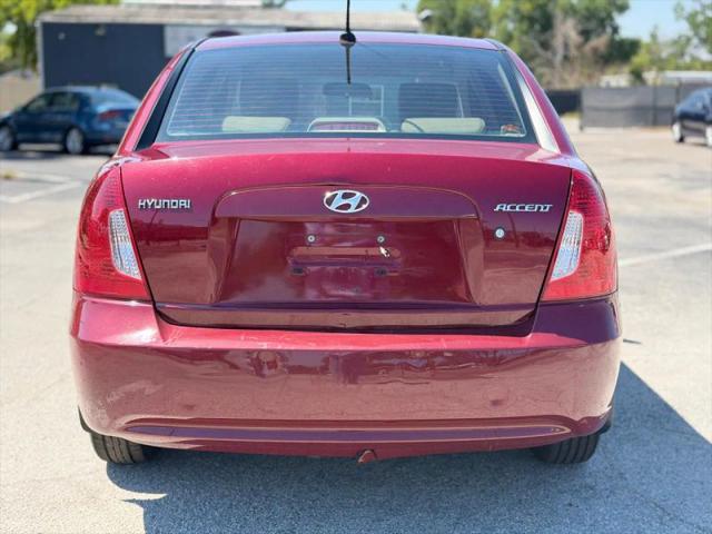 2011 Hyundai Accent GLS
