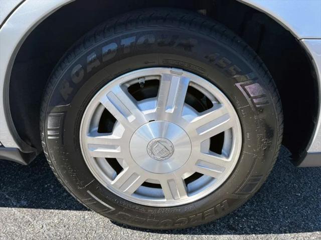 2003 Cadillac DeVille Standard
