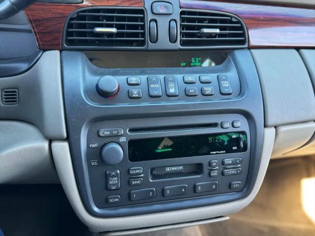 2003 Cadillac DeVille Standard