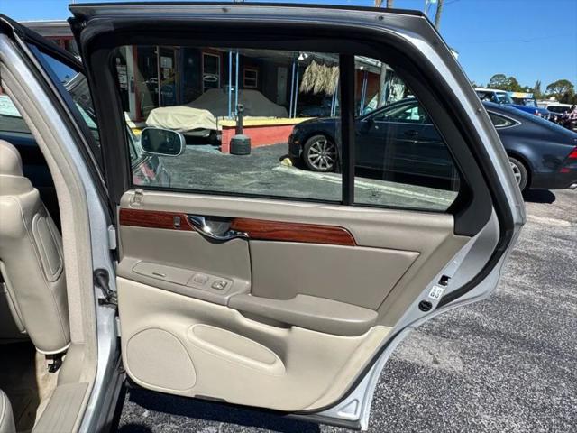 2003 Cadillac DeVille Standard