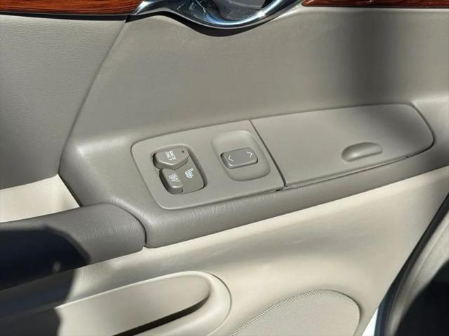 2003 Cadillac DeVille Standard