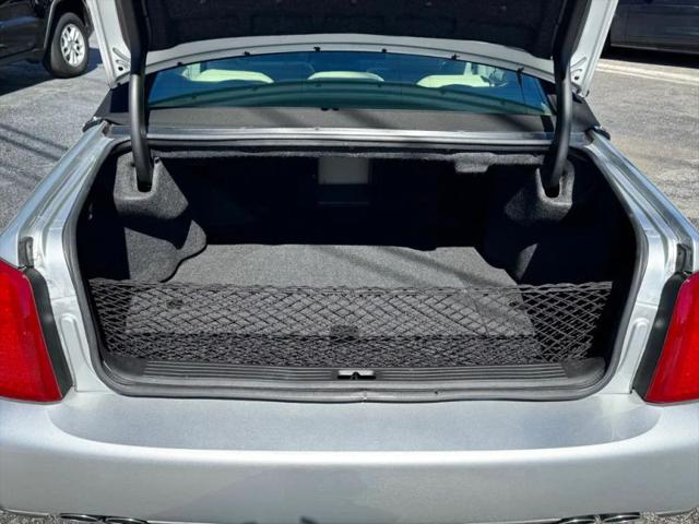 2003 Cadillac DeVille Standard