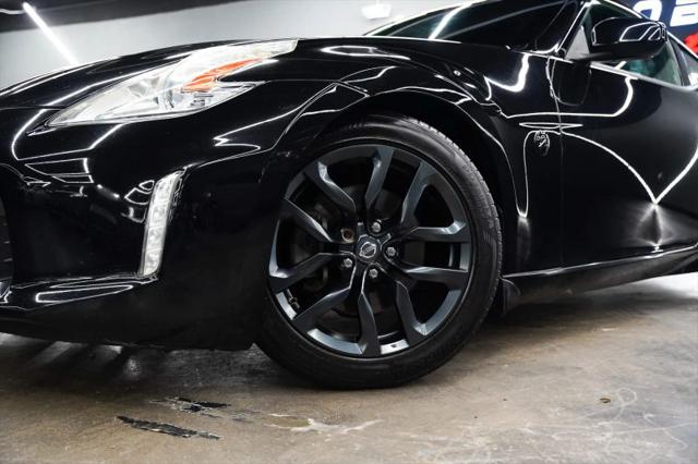 2017 Nissan 370Z Base
