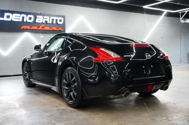 2017 Nissan 370Z Base