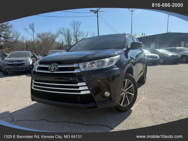 2017 Toyota Highlander XLE for sale in Kansas City, MO