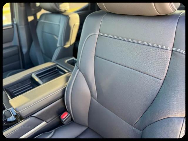 2026 Toyota Tundra Limited CrewMax 5.5' Bed