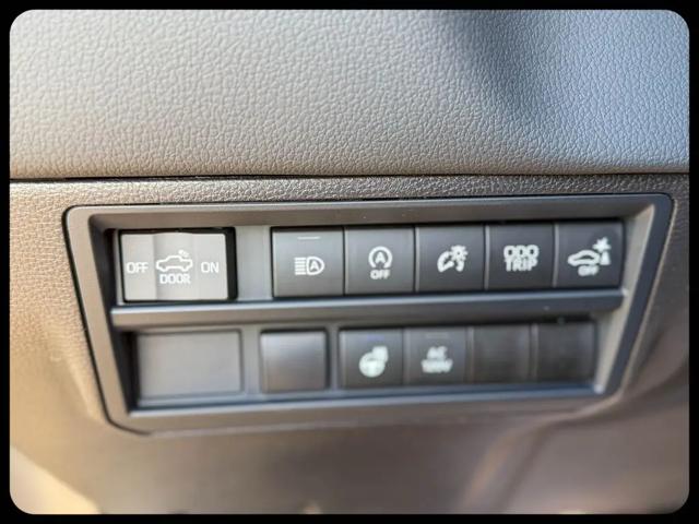 2026 Toyota Tundra Limited CrewMax 5.5' Bed