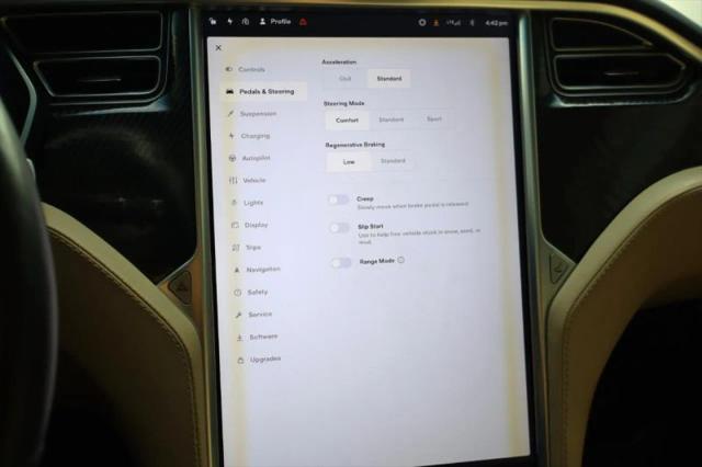 2017 Tesla Model X 90D