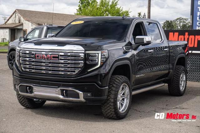 2023 GMC Sierra 1500 4WD Crew Cab Short Box Denali